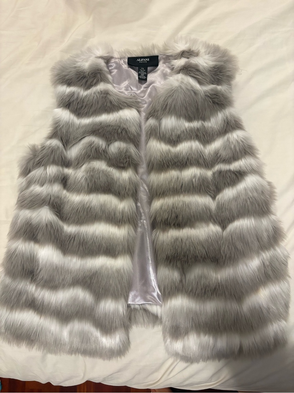 Alfani Petite Faux Fur Vest in Light Gray and White